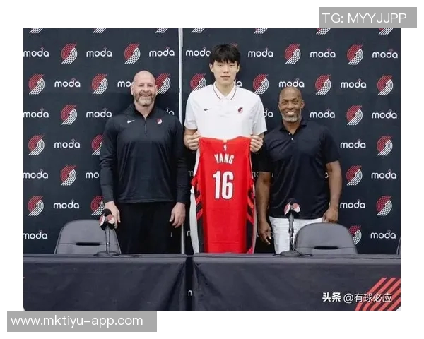 新赛季开拓者独树一帜暂未找到球衣广告赞助商的原因探讨