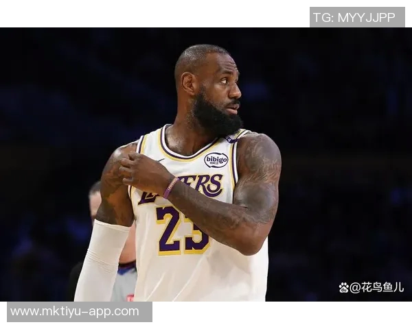 詹姆斯祝贺追梦达成900盖帽里程碑兄弟情深再续传奇 詹姆斯祝贺追梦达成900盖帽里程碑兄弟情深再续传奇