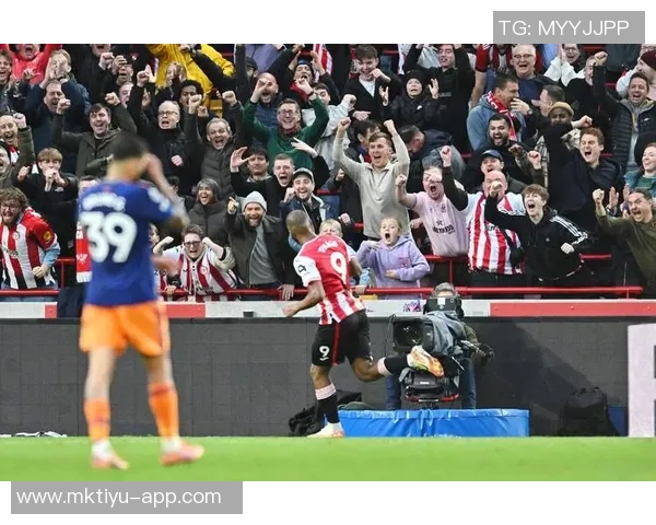 特罗萨德2021年节礼日首次在联赛禁区外破门打破禁区内进球纪录 特罗萨德2021年节礼日首次在联赛禁区外破门打破禁区内进球纪录