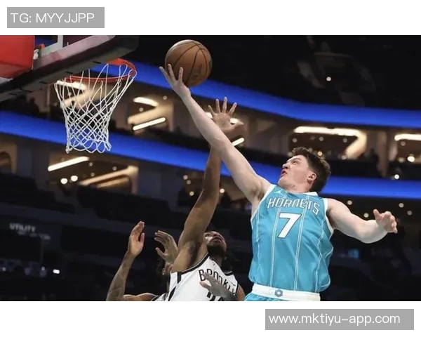 乐透秀首秀精彩纷呈探花狂砍34分弗拉格双双11人登场8人得分上双 乐透秀首秀精彩纷呈探花狂砍34分弗拉格双双11人登场8人得分上双