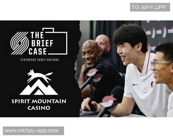 能否突破重围开拓者与热火对决前瞻杨瀚森与翻译共赏队友精彩扣篮瞬间 能否突破重围开拓者与热火对决前瞻杨瀚森与翻译共赏队友精彩扣篮瞬间