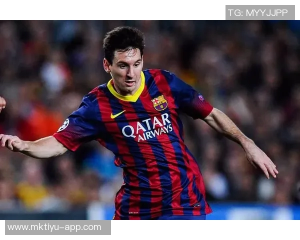 勇士在卡巴配外线阵容中展现绝对优势8分半内打出27-14的精彩表现 勇士在卡巴配外线阵容中展现绝对优势8分半内打出27-14的精彩表现