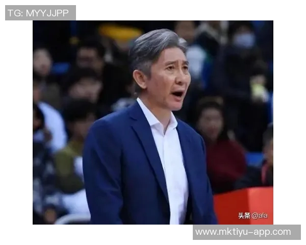 深圳篮球队教练组重组周鹏重返球员阵容郑永刚担任助教顾全球员兼任助教