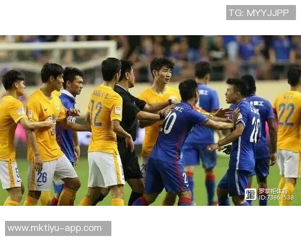 厄泽尔回应土耳其足协称离开获球队同意期待公正对待