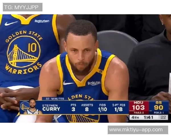 库里表现起伏不定末节失误致球队失利27分6板4助难掩遗憾