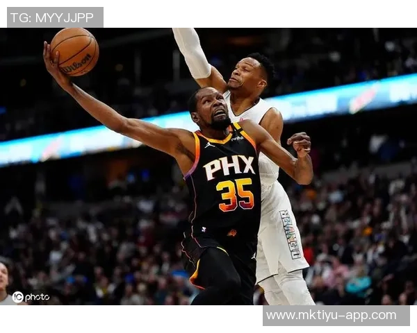 杜兰特赛季新高五次盖帽展现防守实力称赞位置选择至关重要