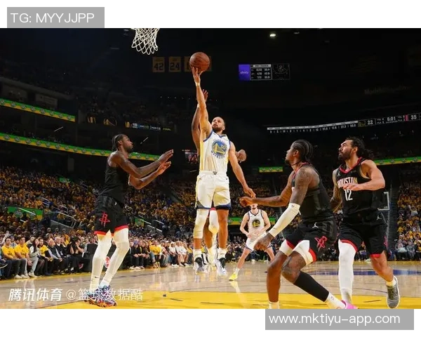 火箭三核体系成熟KD包夹下仅得11分仍助球队五连胜 火箭三核体系成熟KD包夹下仅得11分仍助球队五连胜