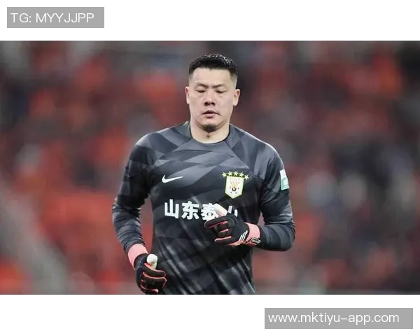 王大雷从杭州中超赛场直奔宁波现场观战WTA单打决赛精彩瞬间不容错过 王大雷从杭州中超赛场直奔宁波现场观战WTA单打决赛精彩瞬间不容错过