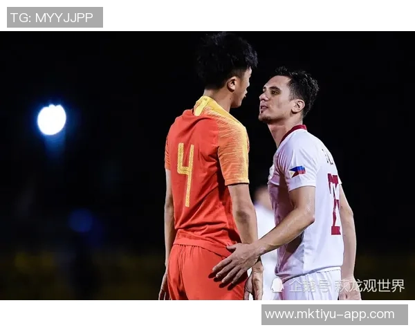 肯尼直言詹东里三人同场难以发挥一个球难以满足他们的需求 肯尼直言詹东里三人同场难以发挥一个球难以满足他们的需求